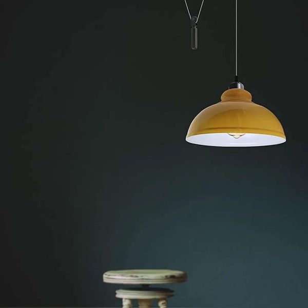 DC VOLTAGE Vintage Single Head Curvy Shade Pendant Light
